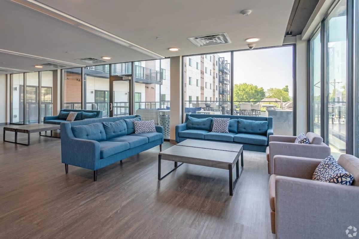 2 Bedroom Brand New Apartment Near Mayo, Park Free Rochester Exterior foto