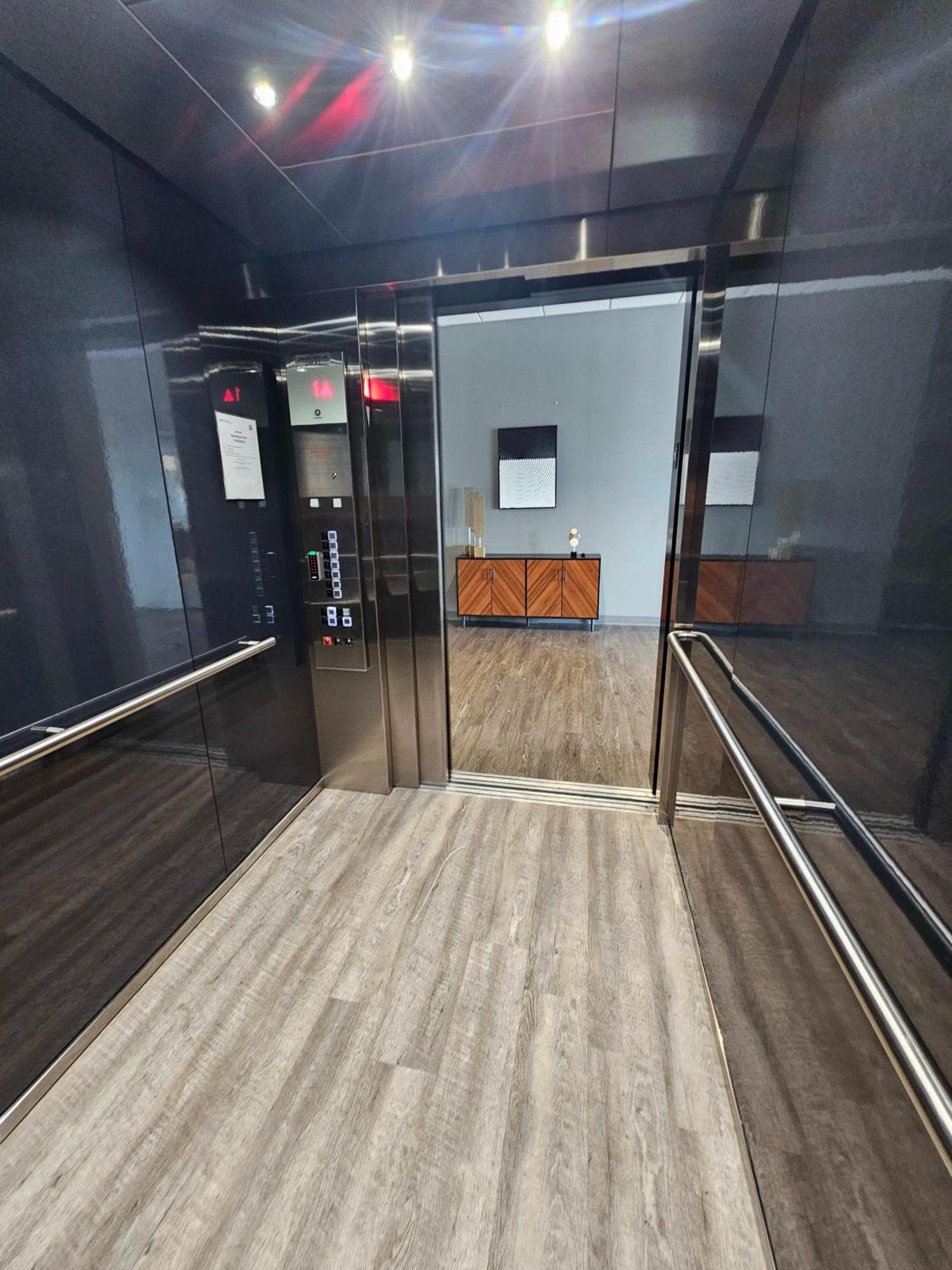 2 Bedroom Brand New Apartment Near Mayo, Park Free Rochester Exterior foto